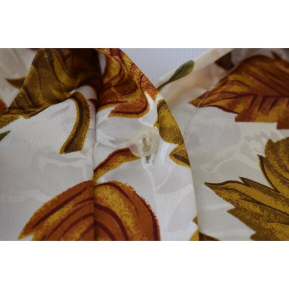 Vintage 80s Fall Leaves Polyester Button up Blouse by‎ Notations Petite | size 8 - Picture 6 of 10